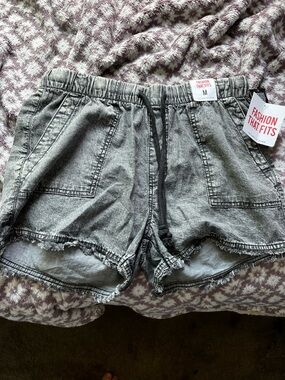 Women's Gray Washed Drawstring Shorts